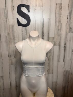 Classic New Mix White Seamed High Neck Sleeveless Athletic Crop Top S